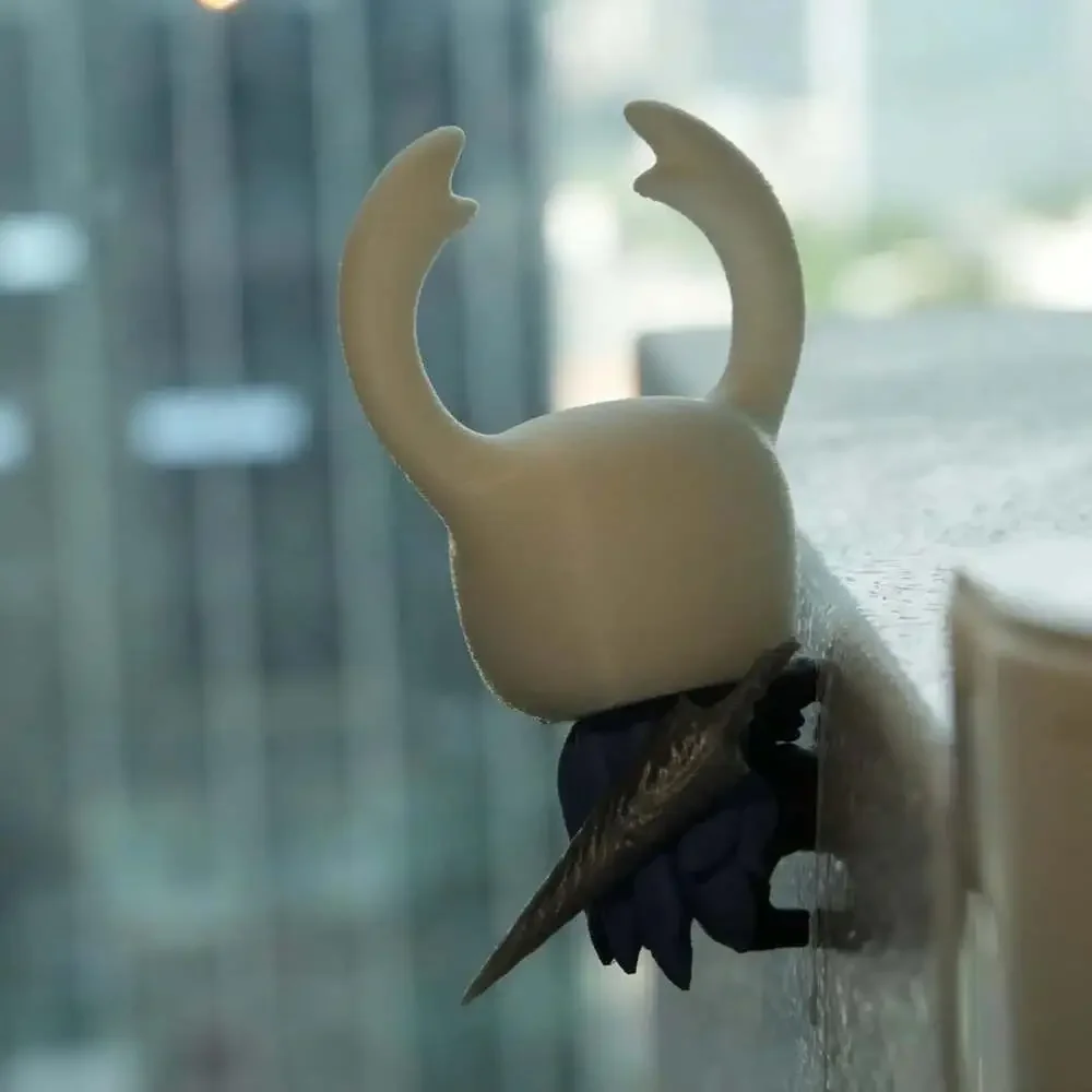 3D Printed Fridge Magnet: PLA Detachable Assembly Figure | Silk Hollow Song Knig